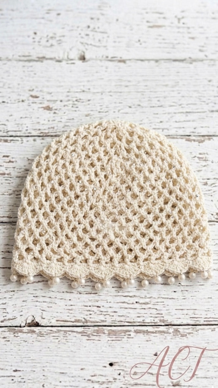 Gorro de crochet con perlas +2 colores