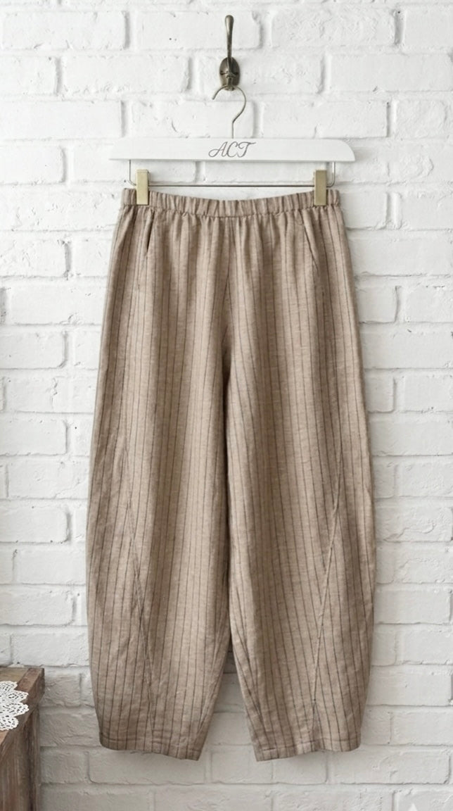 Pantalón diplomático de lino
