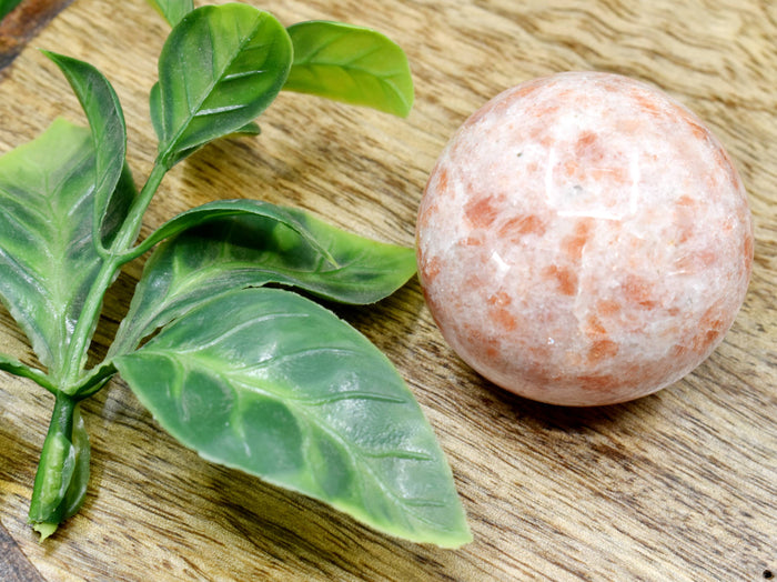 1Pc Sunstone Sphere Crystal Ball Healing Sphere.