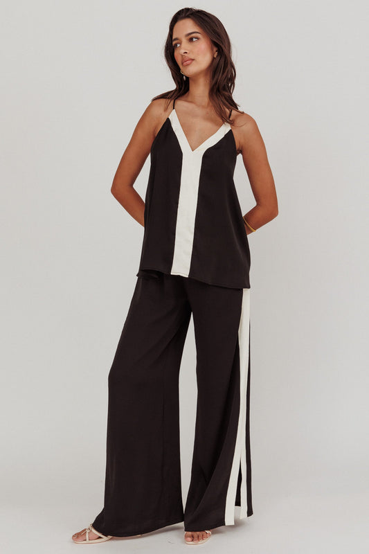 Unwritten Contrast Cami Top Black