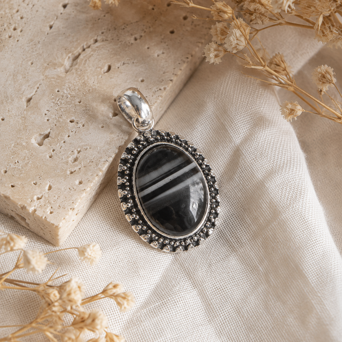 Black Sulemani Agate Pendants – Natural Crystal Pendants Healing Cabochon Pendants