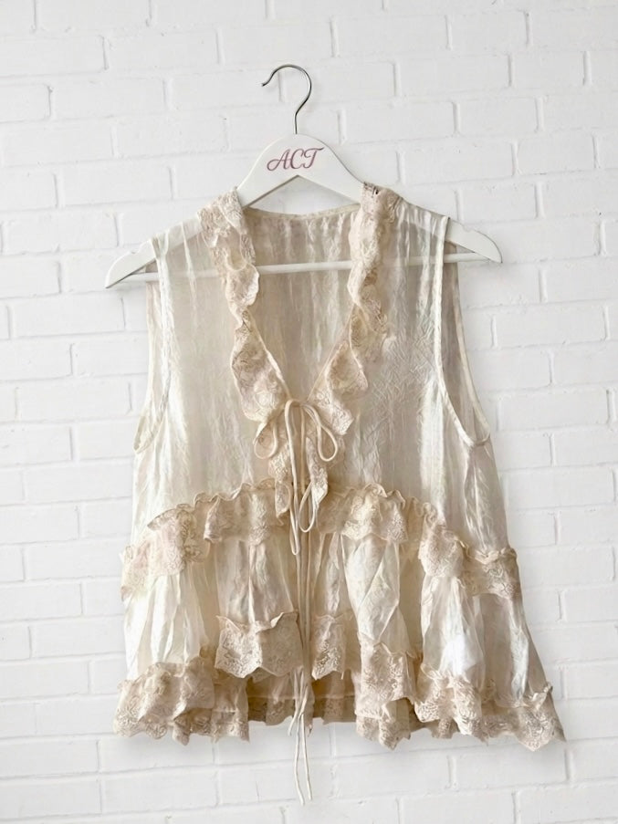 Blusa chaleco encaje encanto +3 colores