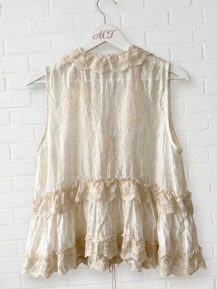 Blusa chaleco encaje encanto +3 colores