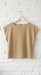Camiseta con tachuelas +3 colores