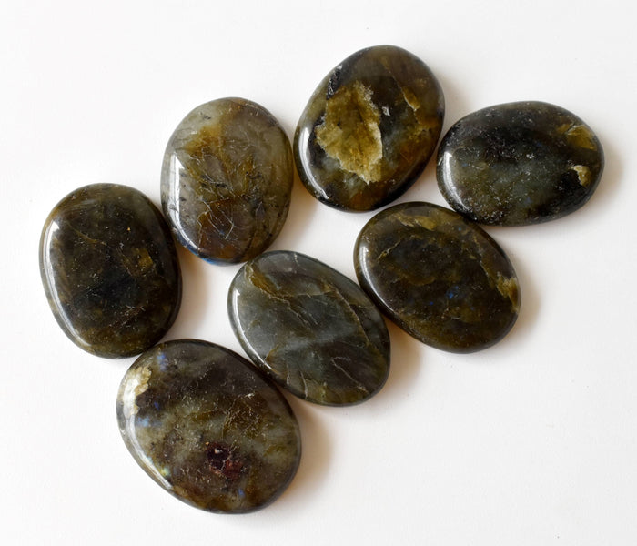 Thumb Indent (Worry Stone) / 1Pc