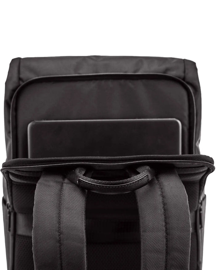 Plecak męski BRANT WINGS na laptop 17 cali podróżny 22L BLACK BRANT COLLECTION