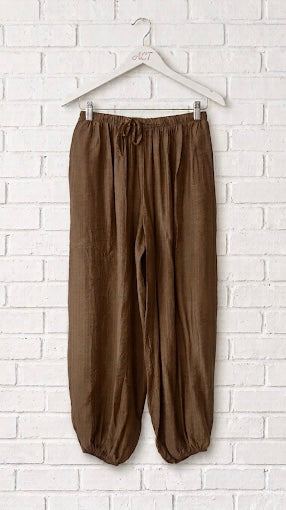 Pantalón bombacho de viscosa fluido +4 colores