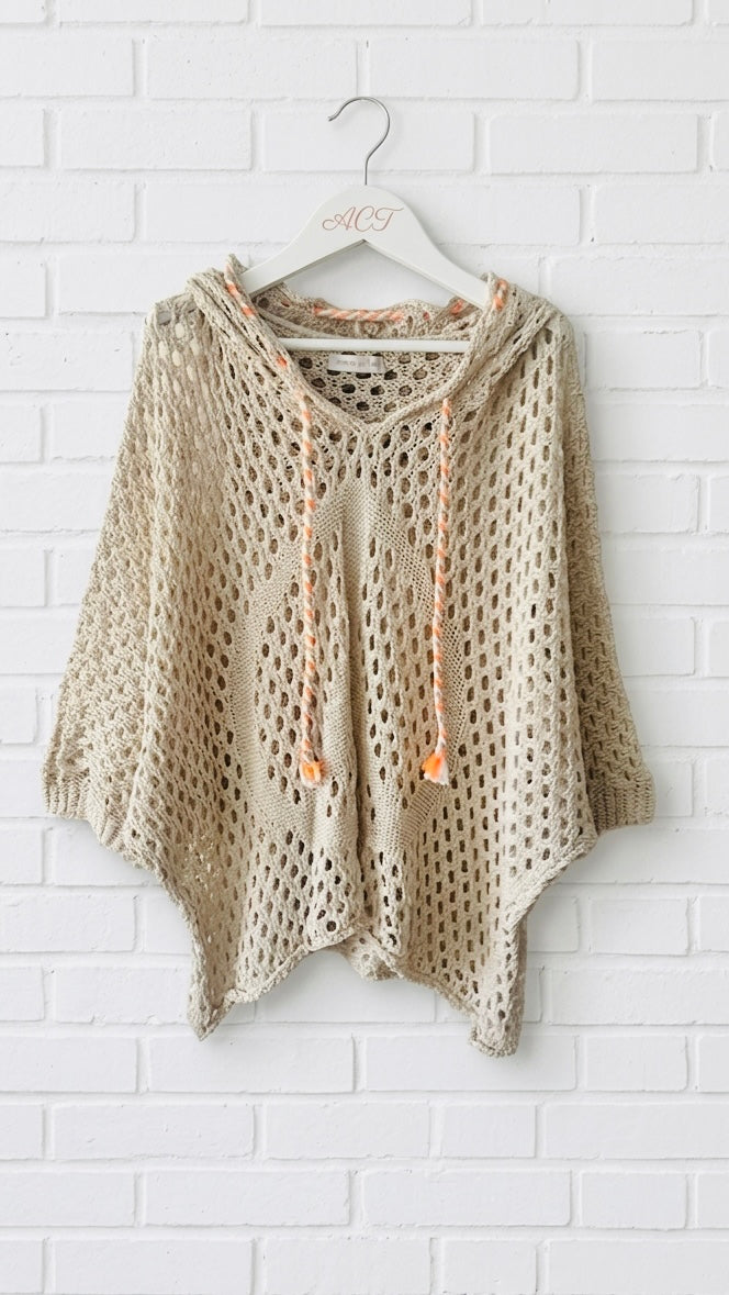 Poncho de punto calado con capucha  +2 colores