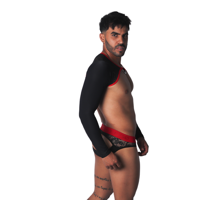 Romantic Black Harness en modelo de Gigo Underwear