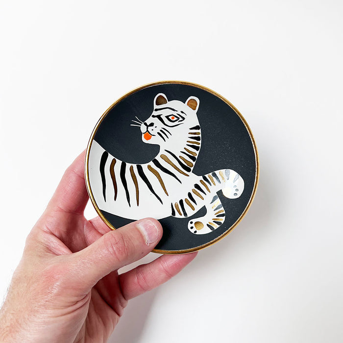 Waylande Gregory Small Bowl with Tiger Matte Black